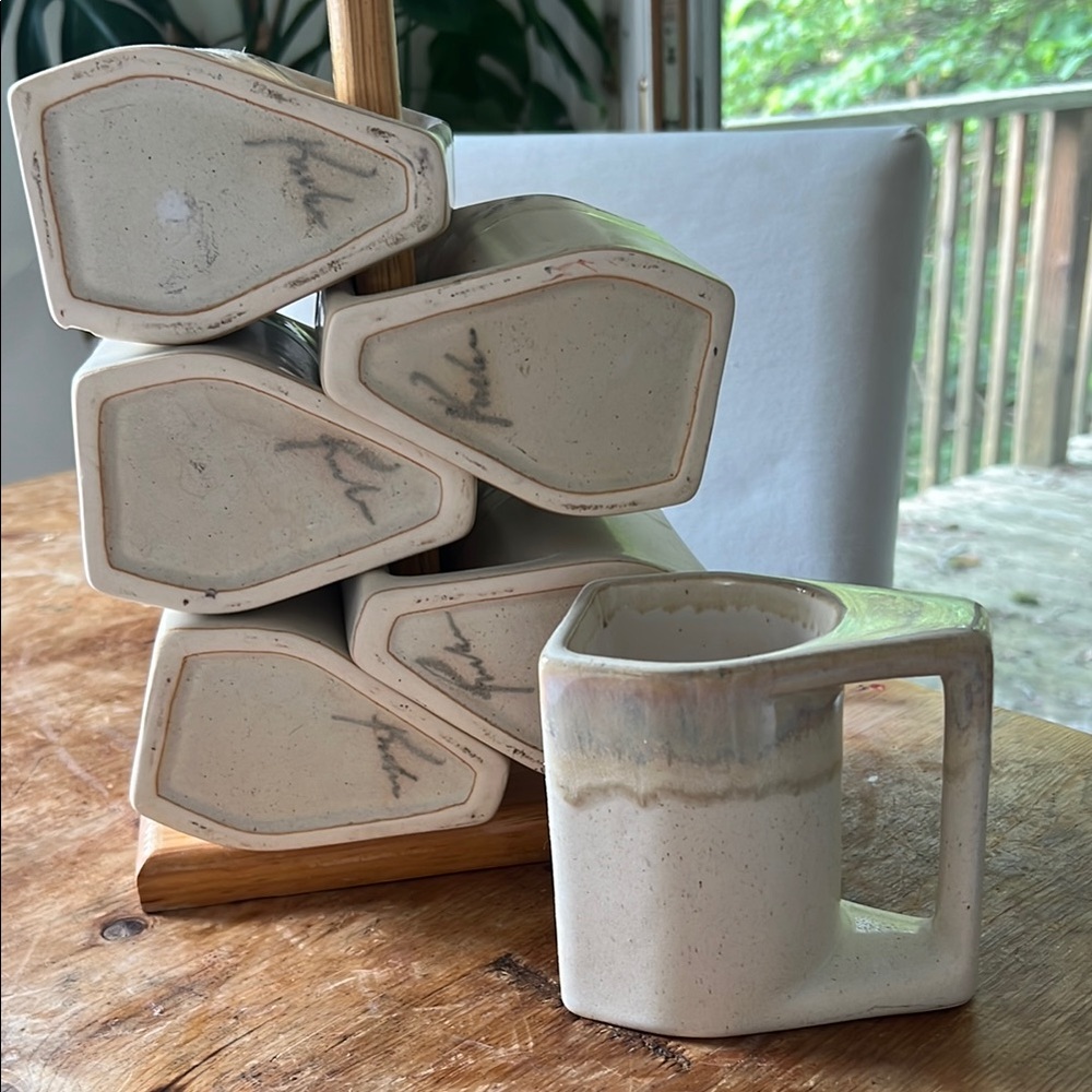 MCM vintage set of 6 Rodolfo Padilla Kokopelli stacking Stoneware Mugs w/stand